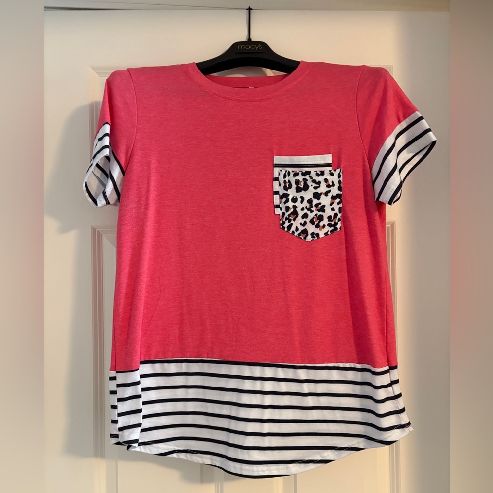 Stylish Pink Shirt with Striped and Leopard Accents